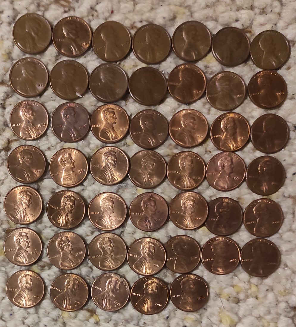  Set 017: USA Münzlot mit 47 x 1 Cent Stücken verschiedener Jahrgänge   