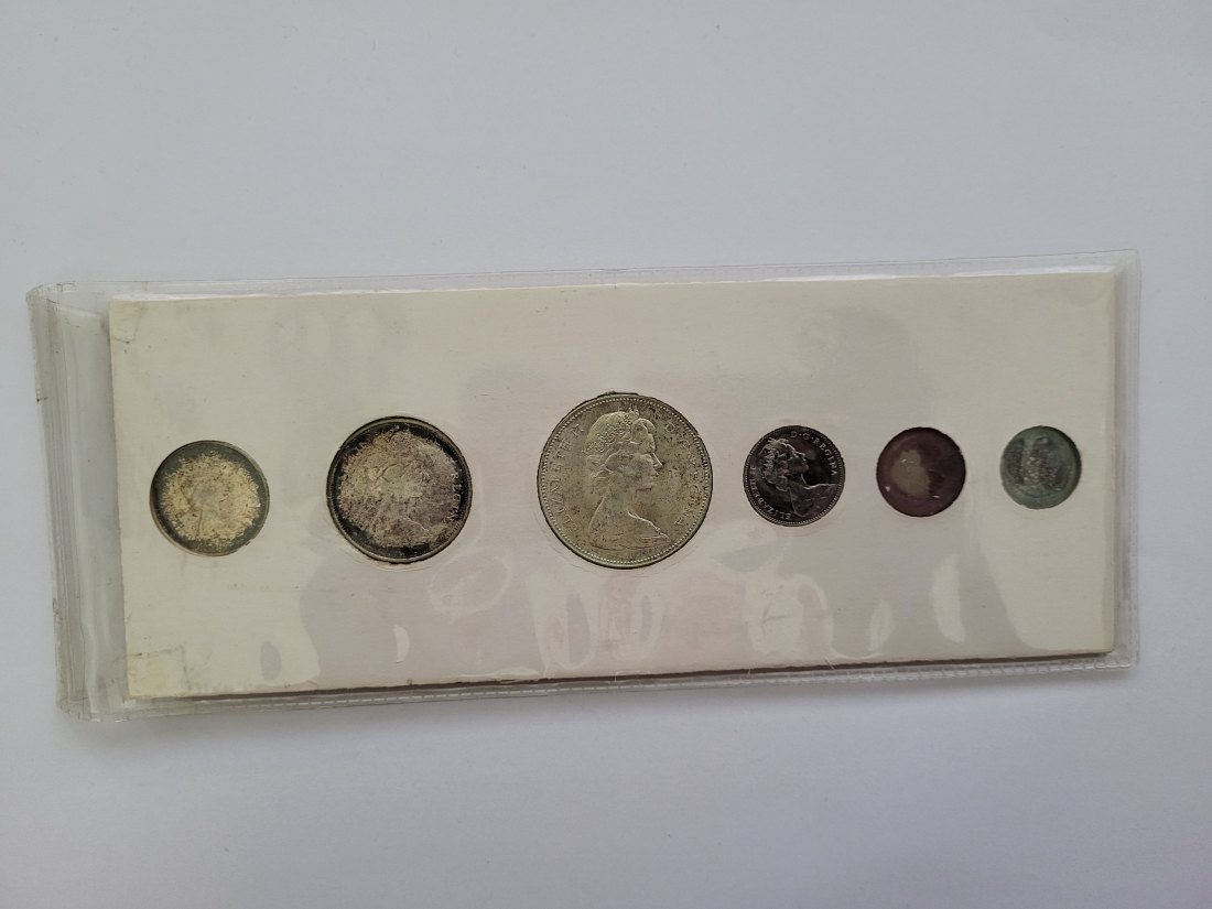  1 Dollar - 1 Cent KMS 1967 Silbermünzen ca. 32,36g fein Kanada Spittalgold9800 (4592)   