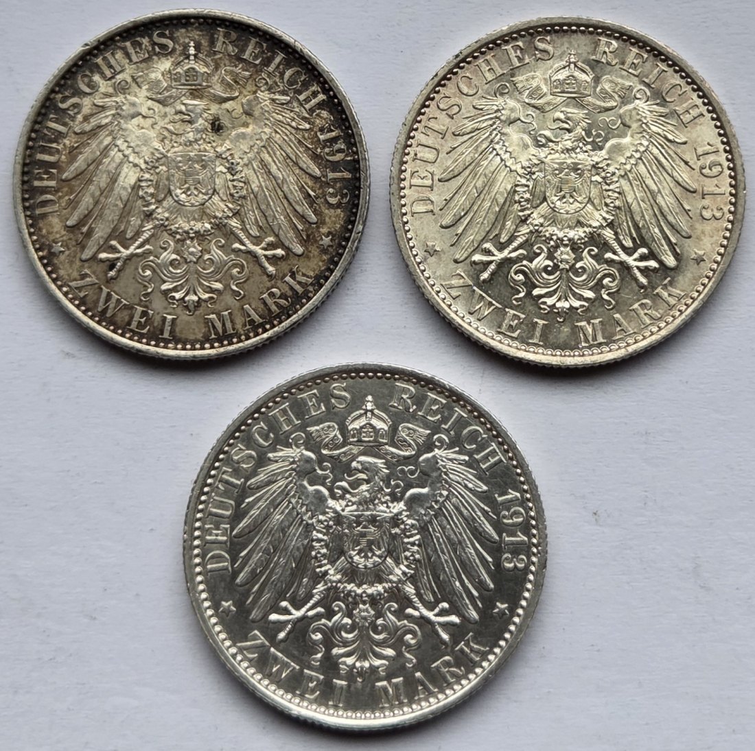  Kaiserreich: Preußen, 2 Mark Wilhelm in Uniform 1913 (Jaeger 111), 3 Stück   