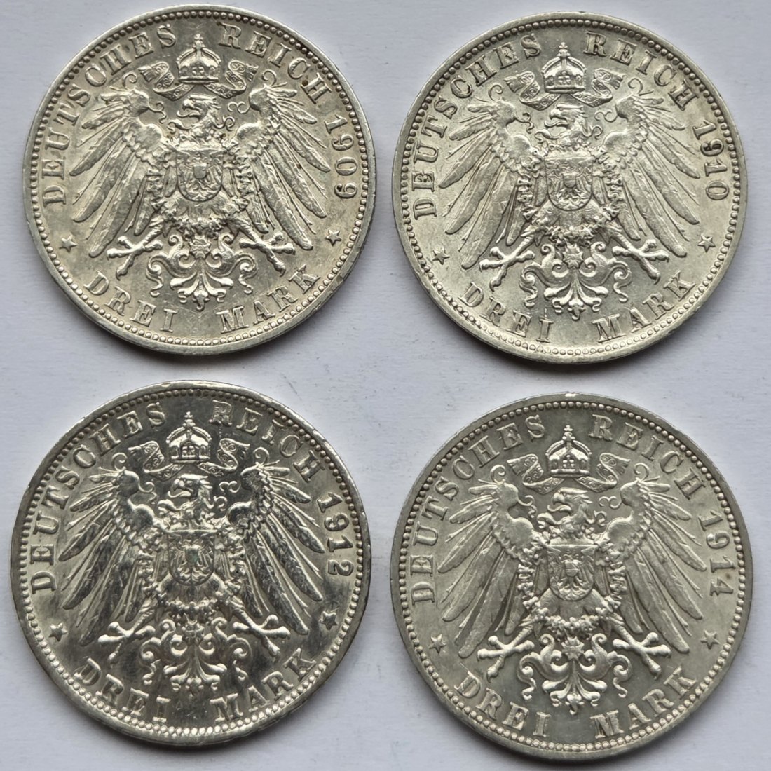  Kaiserreich: Württemberg, 3 Mark Wilhelm II. (Jaeger 175), 4 Stück (1909 + 1910 + 1912 + 1914)   