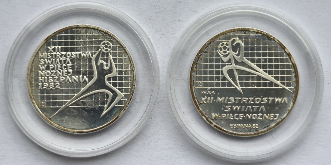  Polen: 2 x 200 Zloty Fußball 1982, zusammen 26,4 g Feinsilber   