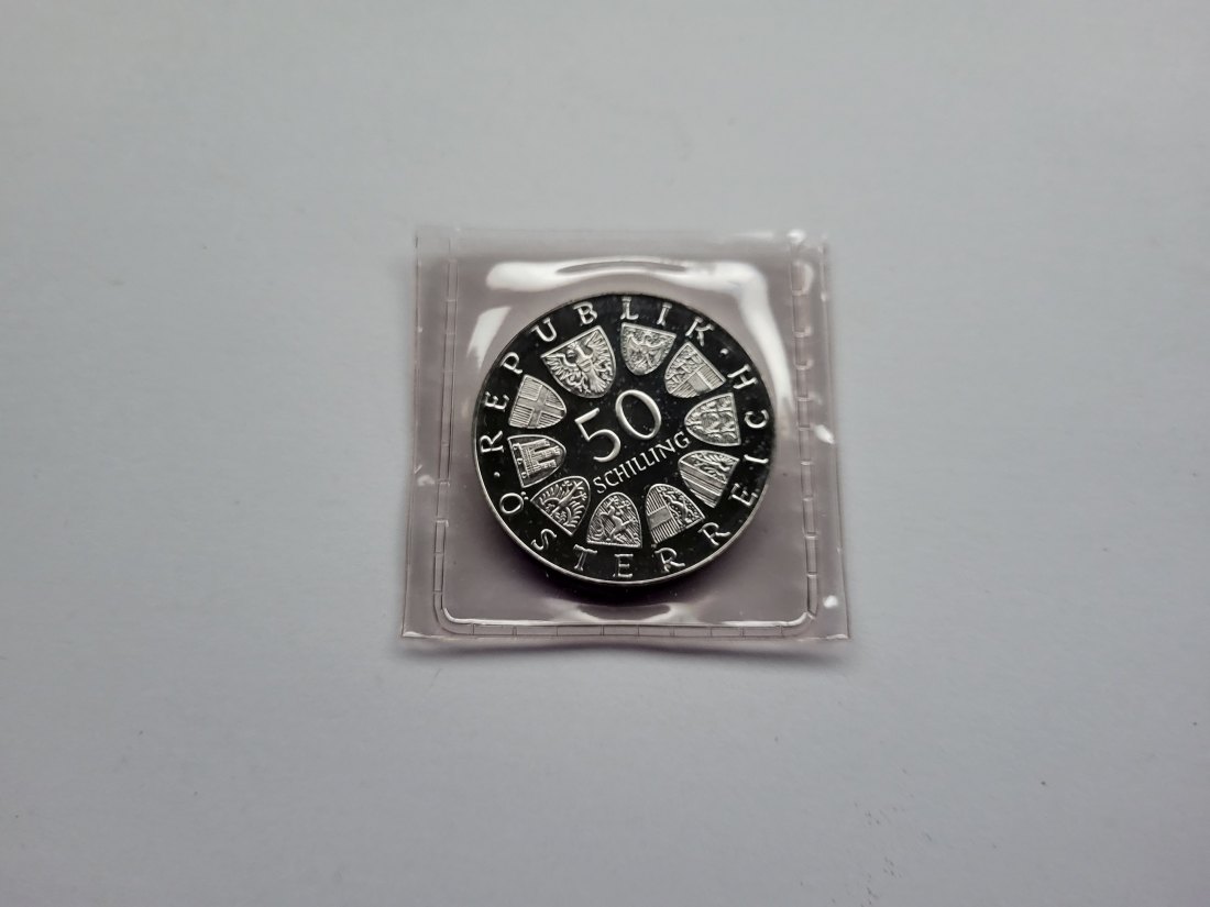  50 Schilling 1972 350 Jahre Universität Salzburg Ag 18g fein Österreich Spittalgold9800 (4584/12   