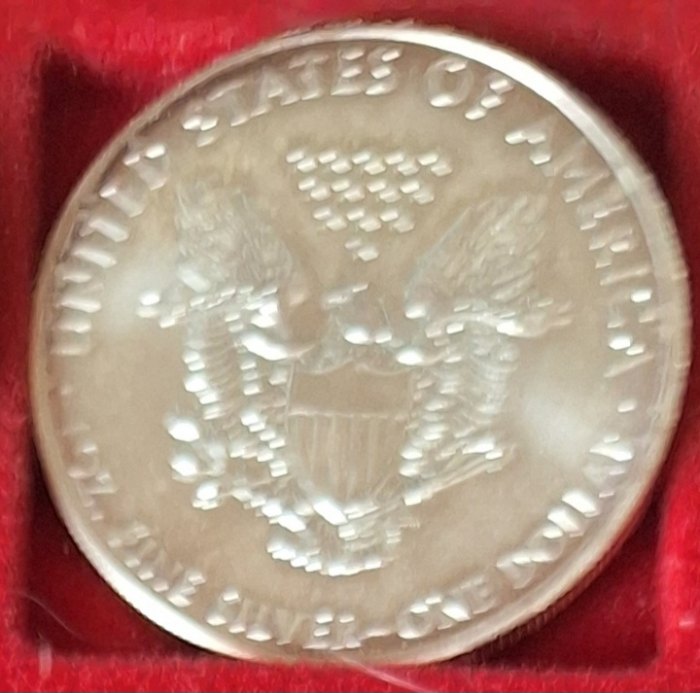  USA,1 Dollar, 2011 American Silver Eagle, 1OZ FINE SILVER   