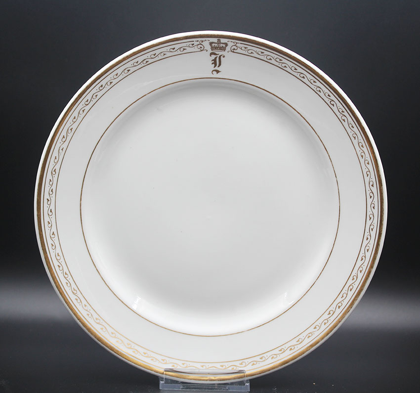 Nymphenburg, Teller aus dem Service für König Ludwig I. von Bayern, 19 Jh.