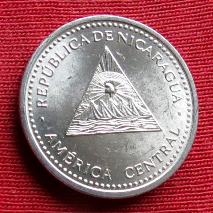  Nicaragua 10 centavos 2007   