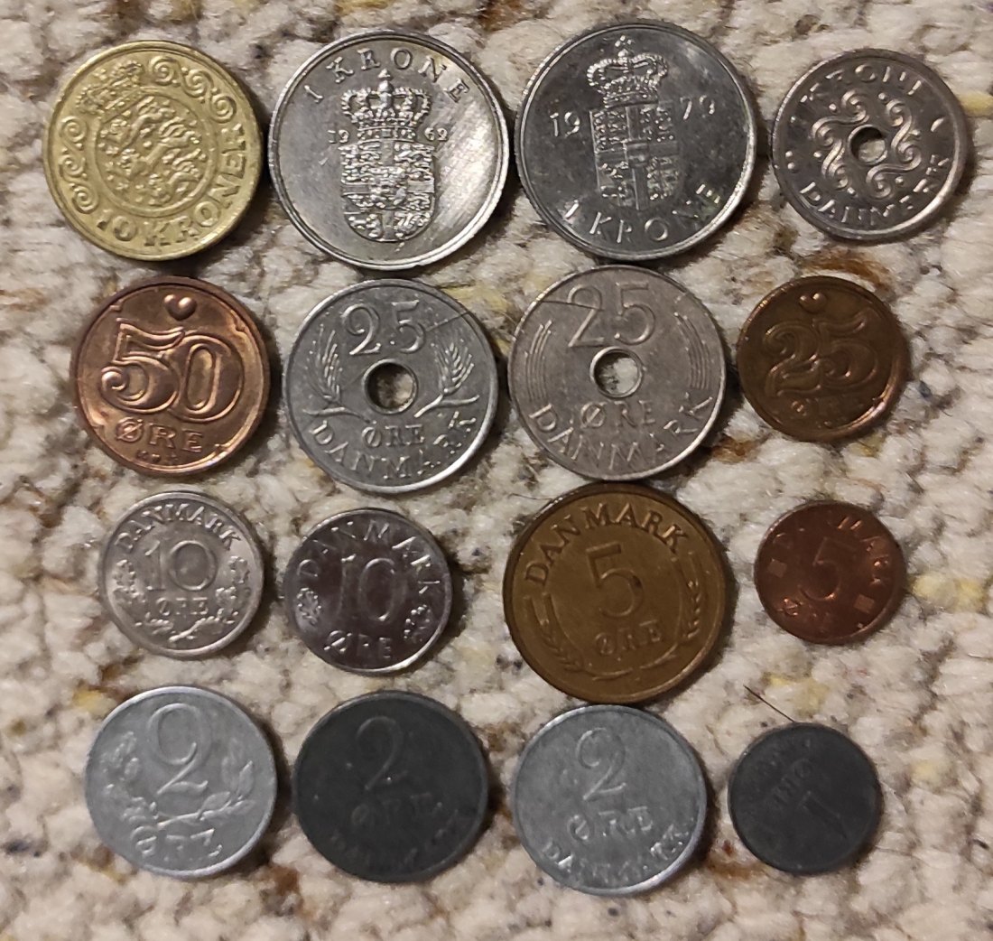  Set 009: Dänemark Münzlot mit 16 verschiedenen Münzen   