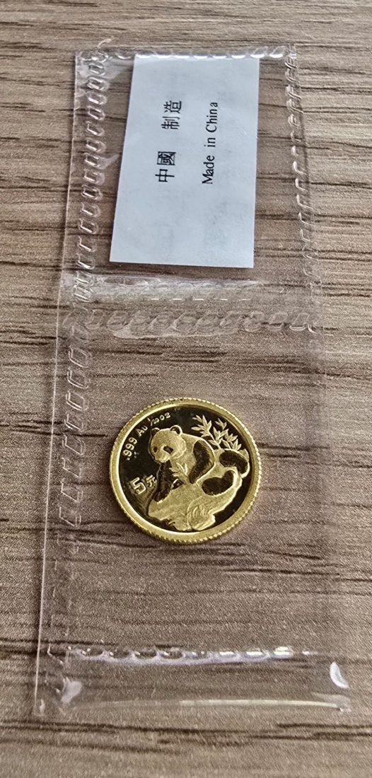 China 1998 1/20 Goldpanda 5yuan in der Originalfolie, Small Date, perfekter Zustand