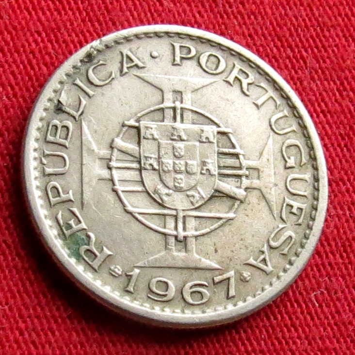 Angola 2.50 Escudo 1967