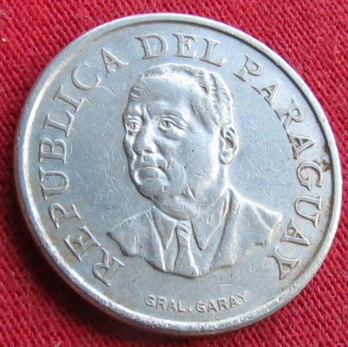  Paraguay 10 guaranies 1976 #2   