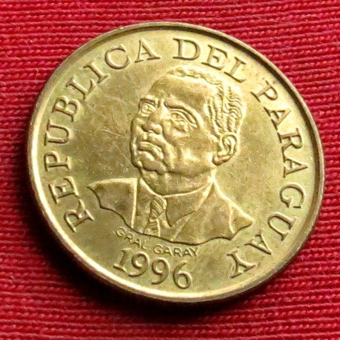  Paraguay 10 guaranies 1996 #1   