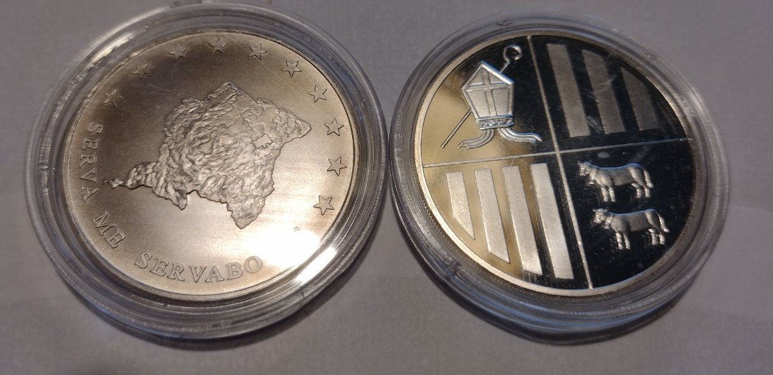  Silbermünzen, je 1 Unze Silber 999, Surinam und Andorra Eagle   