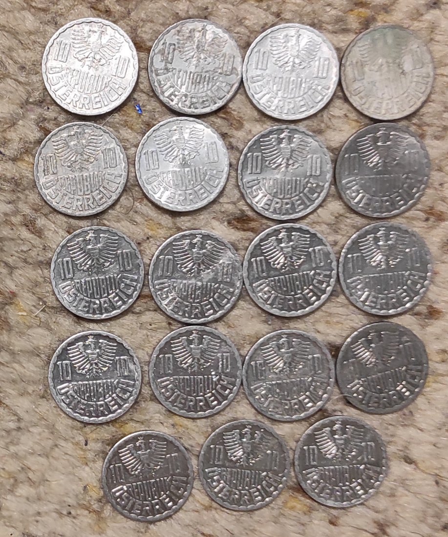  Set 068: Österreich Münzlot mit 18 x 10 Groschen vor dem Euro   