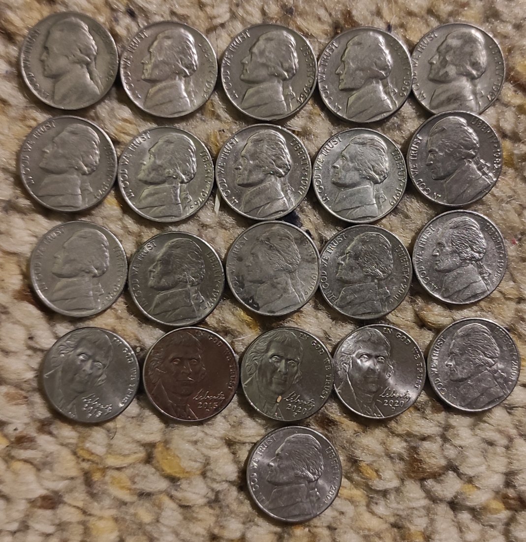  Set 009: USA Münzlot mit 21 x 5 Cent Stücken verschiedener Prägejahre   