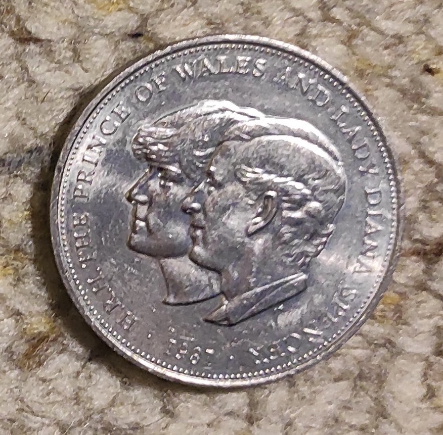  e291: Großbritannien 25 Pence 1981, Hochzeit von Prinz Charles und Lady Diana   