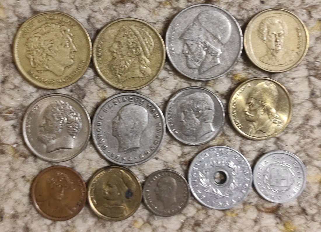  Set 115: Griechenland Münzlot mit 13 verschiedenen Münzen   