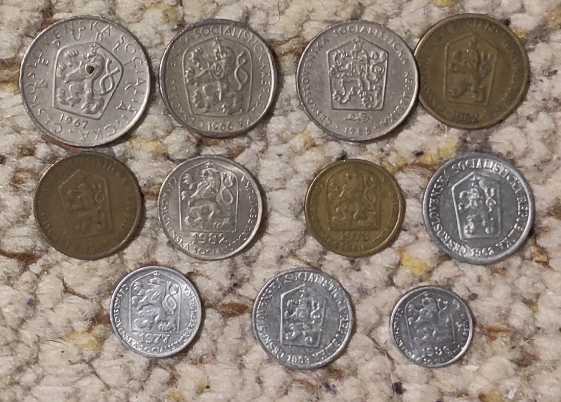  Set 132: Tschechoslowakei Münzlot mit 11 verschiedenen Münzen   