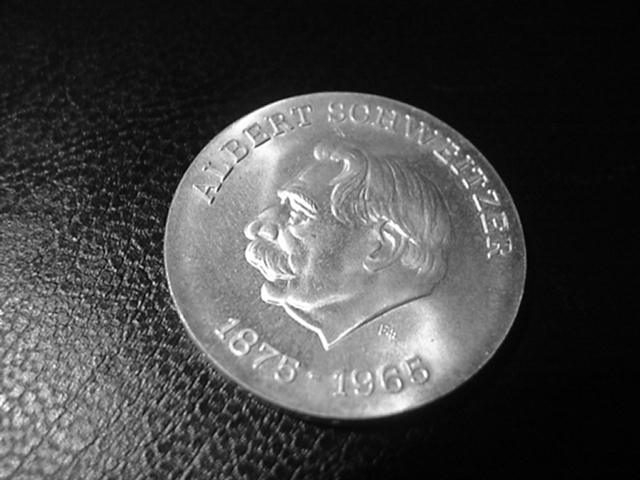 DDR Zum 100 Geburtstag v.Albert Schweitzer 10 Mark 1975