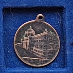  Deutschland um 1900 tragbare Medaille des Stadtschloss mit Wilhelm II und Auguste Viktoria   
