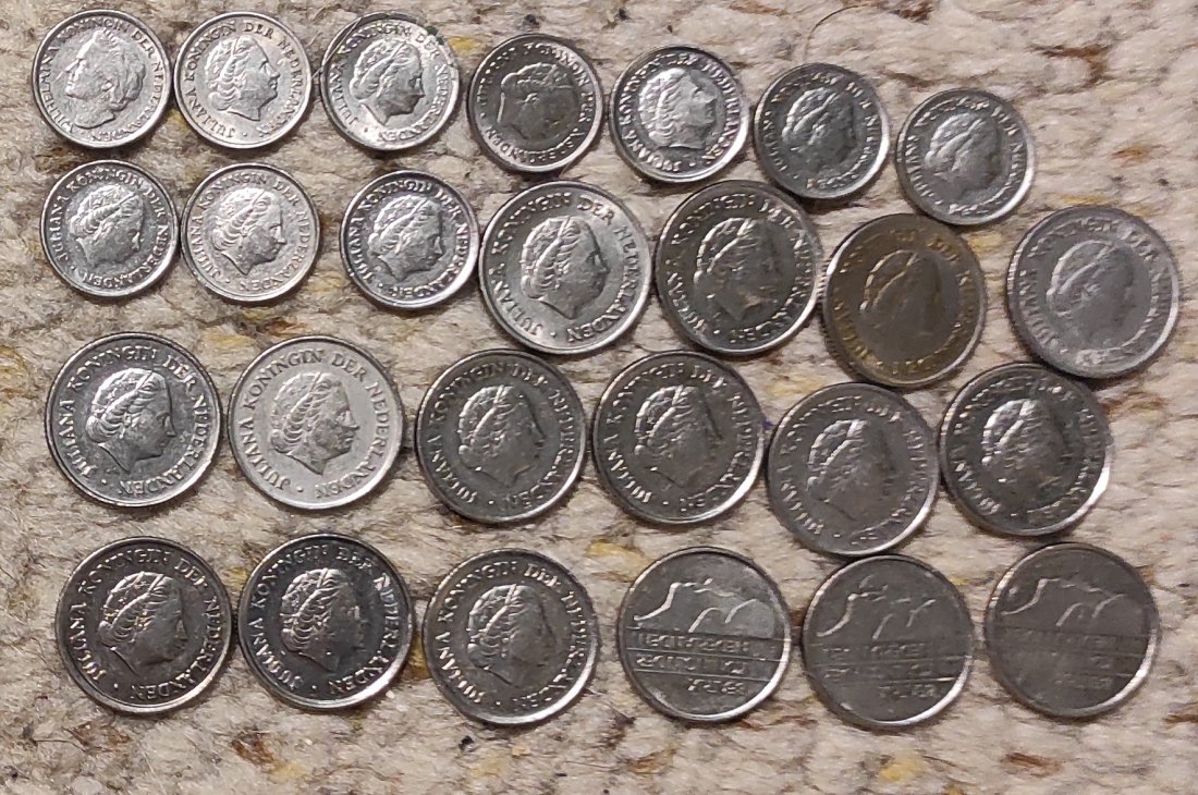  Set 140: Niederlande Münzlot mit 10 Cent und 26 Cent Münzen   